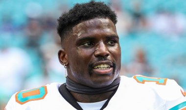 Dolphins'in yıldızı Tyreek Hill, NFL rekorunu kovalarken Jets'e karşı elendi