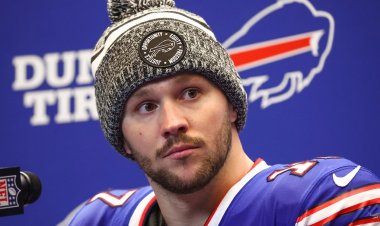 Bills'den Josh Allen, takımın baskın galibiyetindeki zayıf pas performansını mükemmel bir şekilde özetliyor