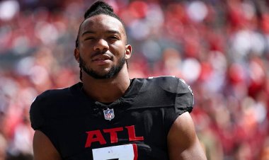 Falcons ve başantrenör Arthur Smith, yıldız oyuncunun hastalığını maç öncesinde açıklamadığı için para cezası aldı