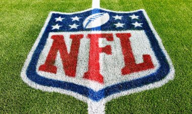Futbol taraftarları özel Peacock oyununa öfkeli: 'F--- sen NFL'