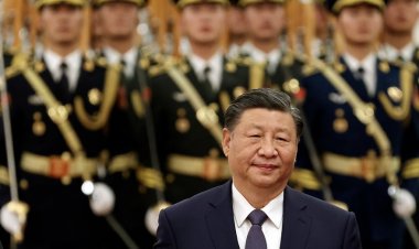 Xi Jinping, Mao'yu anma sempozyumunda Tayvan'ın Çin'le 'kesinlikle' yeniden birleşeceğini söyledi
