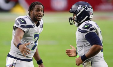 Broncos QB yedeklendikten sonra Seahawks'tan Geno Smith'in Russell Wilson'a basit bir mesajı var
