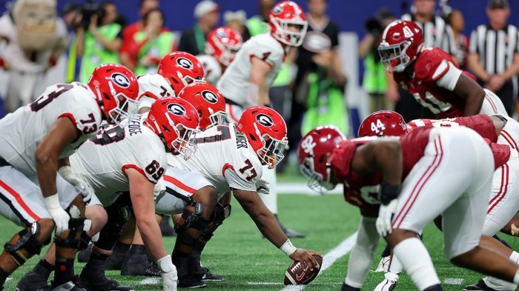 Alabama, SEC Şampiyonası'nda en üst sıradaki Georgia'yı alt ederek play-off seçiminde daha fazla belirsizlik yaratıyor