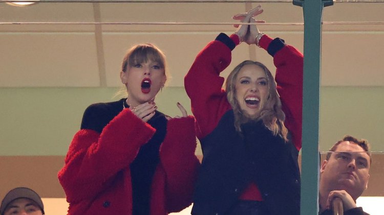 Packers hayranları Lambeau Field'da Taylor Swift'i trollüyor: 'Simone'u görmek istiyoruz'