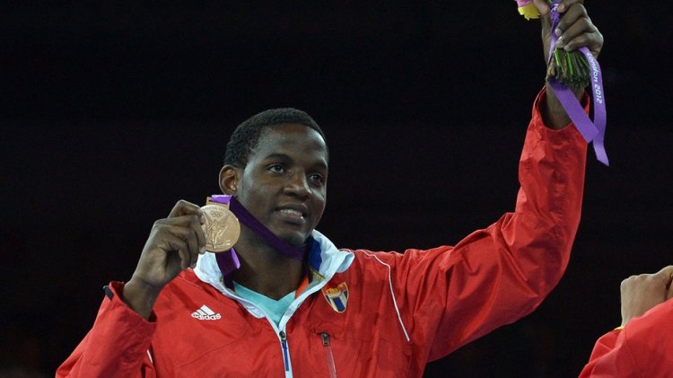 Kübalı tekvando yıldızı, 4 saniyelik nakavt sonrasında UFC sözleşmesini kazandı