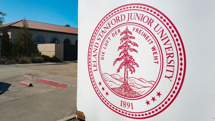 Stanford Üniversitesi, Ivy League rakiplerinin Capitol Hill'de karşılaşmasının ardından Yahudi soykırımı çağrılarını kınadı