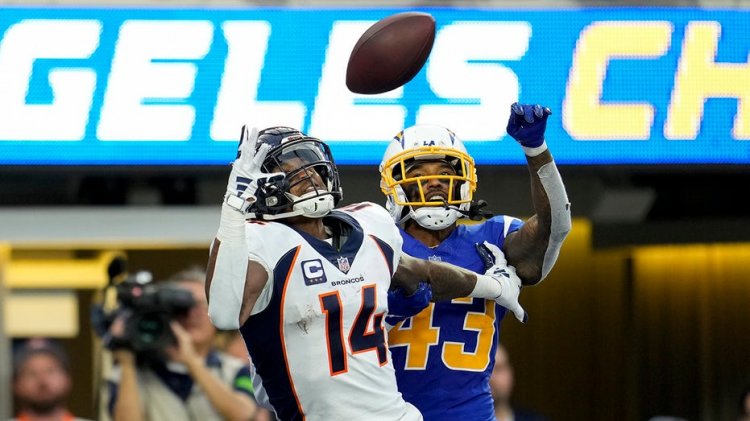 Broncos'tan Courtland Sutton, takım Chargers'ı geride bırakırken tek elle inanılmaz tank avcısı yakalamayı başarıyor