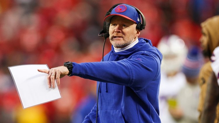 Bills'den Ed Oliver, ekibin Sean McDermott'a destek göstermesi nedeniyle 11 Eylül'ü sızdıran kişiyi 'korkak' olarak nitelendirdi