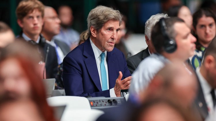 John Kerry, Biden yönetiminde 'şu ya da bu rolde' kalma arzusunun sinyalini verdi