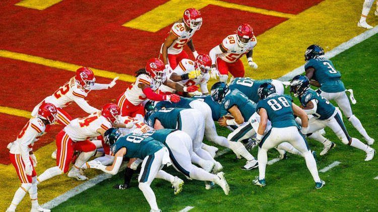 Eagles hakimiyetini sürdürürken NFL, 'hızlı baskı' yasağı söylentilerini yalanladı: 'Bu oyun gelişti'