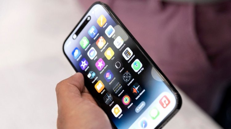 iPhone'unuzu herhangi bir şeye doğrultun, bırakın gördüğünü söylesin