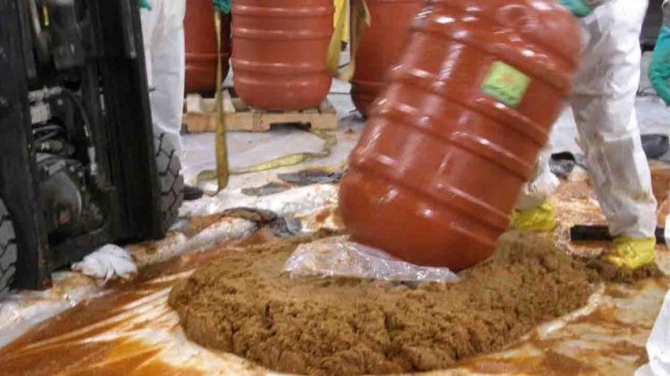 Kaliforniya'daki sınır görevlileri, jalapeño ezmesi fıçılarında 10 milyon dolar değerinde meth ve kokain keşfetti: 'Sıcak buluş'