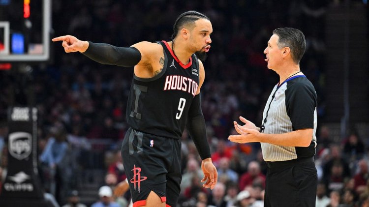 Rockets antrenörü Ime Udoka ve Dillon Brooks, hakemleri eleştirmelerinin ardından 60.000 dolar para cezasına çarptırıldı