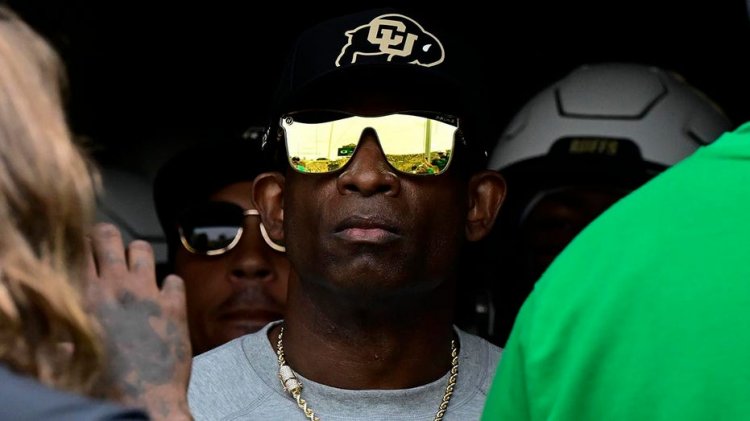 2023'ün en büyük kolej futbolu hikayeleri: Deion Sanders Yılı; Pac-12 kayboluyor