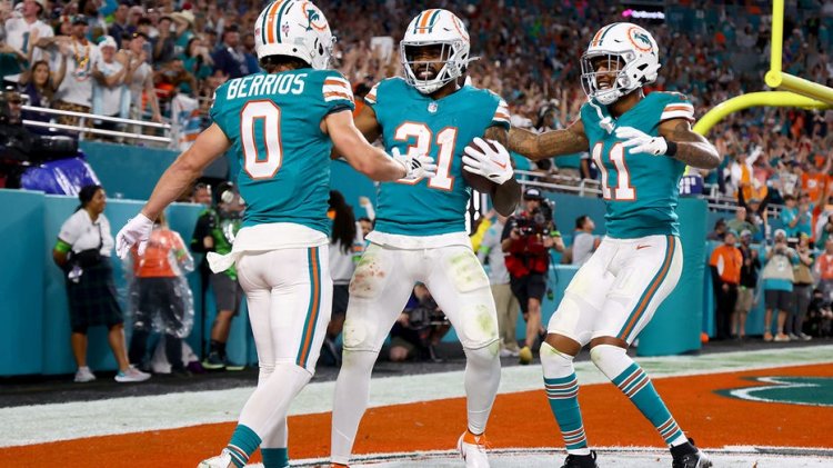 Dolphins, Cowboys'a karşı heyecan verici galibiyetle play-off'lara yükseldi