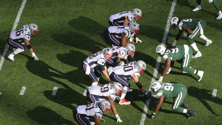 60 yılı aşkın süredir devam eden Jets-Patriots rekabeti taraf değiştirmeyi ve bir skandalı da beraberinde getirdi
