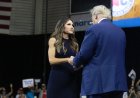 Iowa'ya giden Noem, Trump'ın "bitiş çizgisini geçmesine" yardımcı olmak için "elimden geleni" yapacağını söyledi