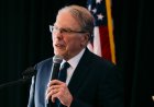 Wayne LaPierre NRA başkanlığından istifa ettiğini duyurdu