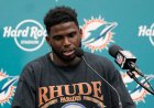 Dolphins'in yıldızı Tyreek Hill, Florida'daki evinde çıkan yangından iki gün sonra antrenmanlara geri döndü