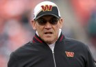Komutanlar Ron Rivera'yı 4 sezonun ardından kovdu