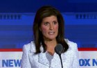 Nikki Haley, Iowa'daki toplantılara bir hafta kala oy verme artışının ortasında Fox News belediye binasına katıldı