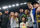 Jim Harbaugh'un kızı Grace, Michigan'ın ulusal şampiyonluk galibiyetine tepki gösterdi: 'Sonsuza kadar Mavi'ye git