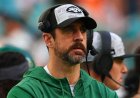 Aaron Rodgers, 'ana akım anlatıya uymayan' bir fikre sahip olanları uyarıyor