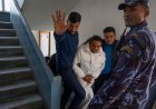 'Buddha Boy' Nepal'de takipçilerinin ortadan kaybolmasının ardından tecavüz ve adam kaçırma suçlamasıyla tutuklandı