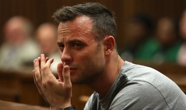 Oscar 'Bladerunner' Pistorius, ülkenin yeraltı dünyasının suikast hedefi olabileceği konusunda uyardı