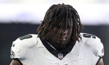 NFL analisti Brian Baldinger, Eagles'lı Jordan Davis'i 'formsuz' olduğu için eleştirdi