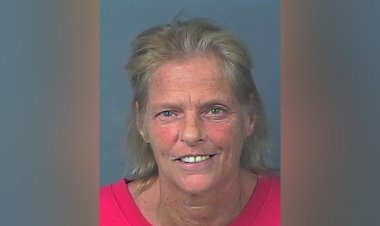 Yetkililer, Florida'daki mülk sınırı anlaşmazlığının kadının komşusuna çekiçle vurmasıyla şiddete dönüştüğünü söylüyor