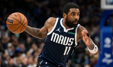 Utah hahamı, Kyrie Irving'in temsilcisinin yıldızın şikayetini reddetmesi üzerine Jazz maçı sırasında imza fiyaskosunu yeniden gündeme getirdi