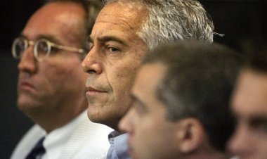 Jeffrey Epstein belgeliyor: Medya avukatı hakimden 'isimlerin tam listesini' de açmasını istiyor