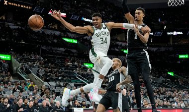 Giannis Antetokounmpo, Victor Wembanyama ile ilk karşılaşmasının ardından inanamadı: 'Onun gibisini hiç görmedim'