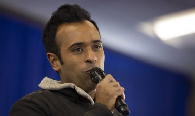 Vivek Ramaswamy sadece iki 'Önce Amerika' başkan adayı olduğunu söylüyor