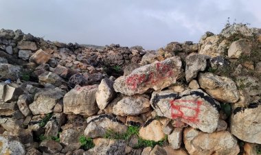 Filistinli isyancılar tarafından tahrip edilen kutsal Yahudi ve Hıristiyan arkeolojik alanı