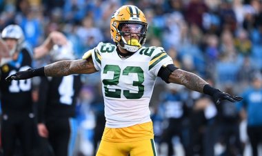 Packers'tan Jaire Alexander, muhabirin kendisini tanımadığı canlı yayınını komik bir şekilde bombaladı