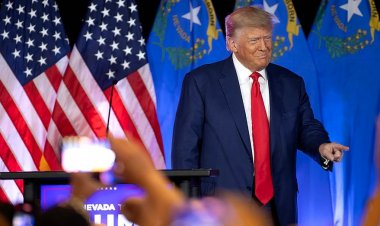 Trump federal dokunulmazlık duruşmasına gidiyor, Iowa'yı atlıyor, medyanın dikkatini çekiyor