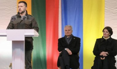 Zelenskyy, Ukrayna'nın Putin'in birliklerini yenebileceğini ancak Batı'nın ileri teknoloji yardımına ihtiyacı olduğunu söyledi