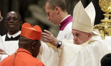 Afrikalı Katolik rahipler Papa Francis'e eşcinsel çiftleri kutsamayı reddettiklerini söyledi