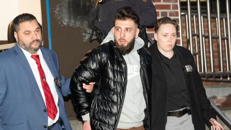New York'ta bıçak ucuyla tecavüzle suçlanan adam teknik eksiklik nedeniyle serbest bırakıldı