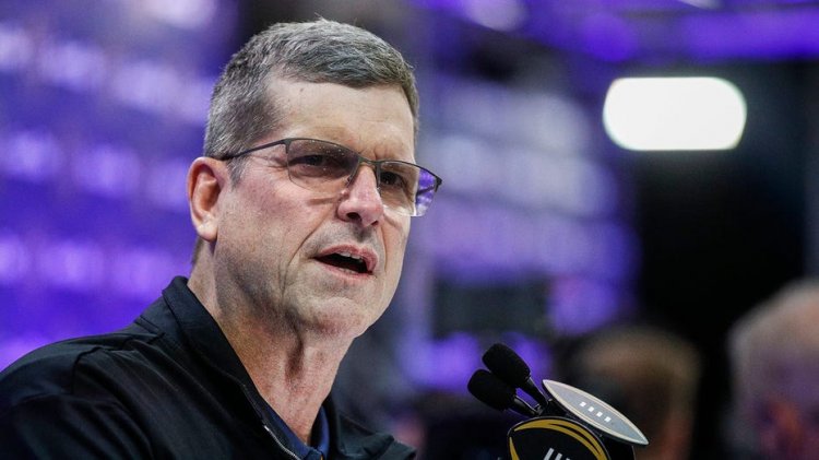 Michigan'lı Jim Harbaugh, Washington'a karşı şampiyonluk maçından önce NFL'ye olası sıçrama hakkındaki sorulardan kaçınıyor