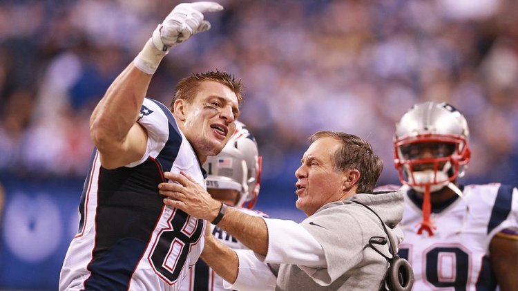 Rob Gronkowski, Bill Belichick'in 'kesinlikle Patriots'ta kalmak istediğini' söyledi