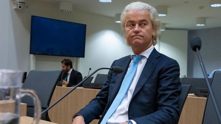 Hollandalı milletvekili Geert Wilders, camilere ve Kur'an'a yönelik tartışmalı yasak önerisini geri çekti