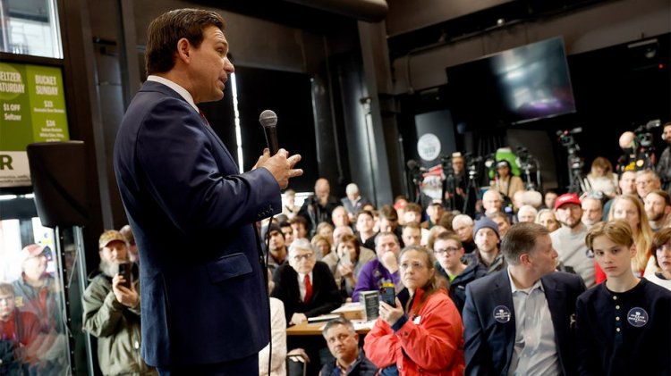 DeSantis, toplantı sonrasında başkanlık yarışından çekileceği yönündeki söylentileri yalanladı: 'Tamamen yalan'