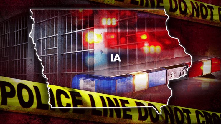 Iowa'da bir adam, kumarhanenin önünde devriye araçlarına kamyonla çarptıktan sonra polis tarafından vurularak öldürüldü